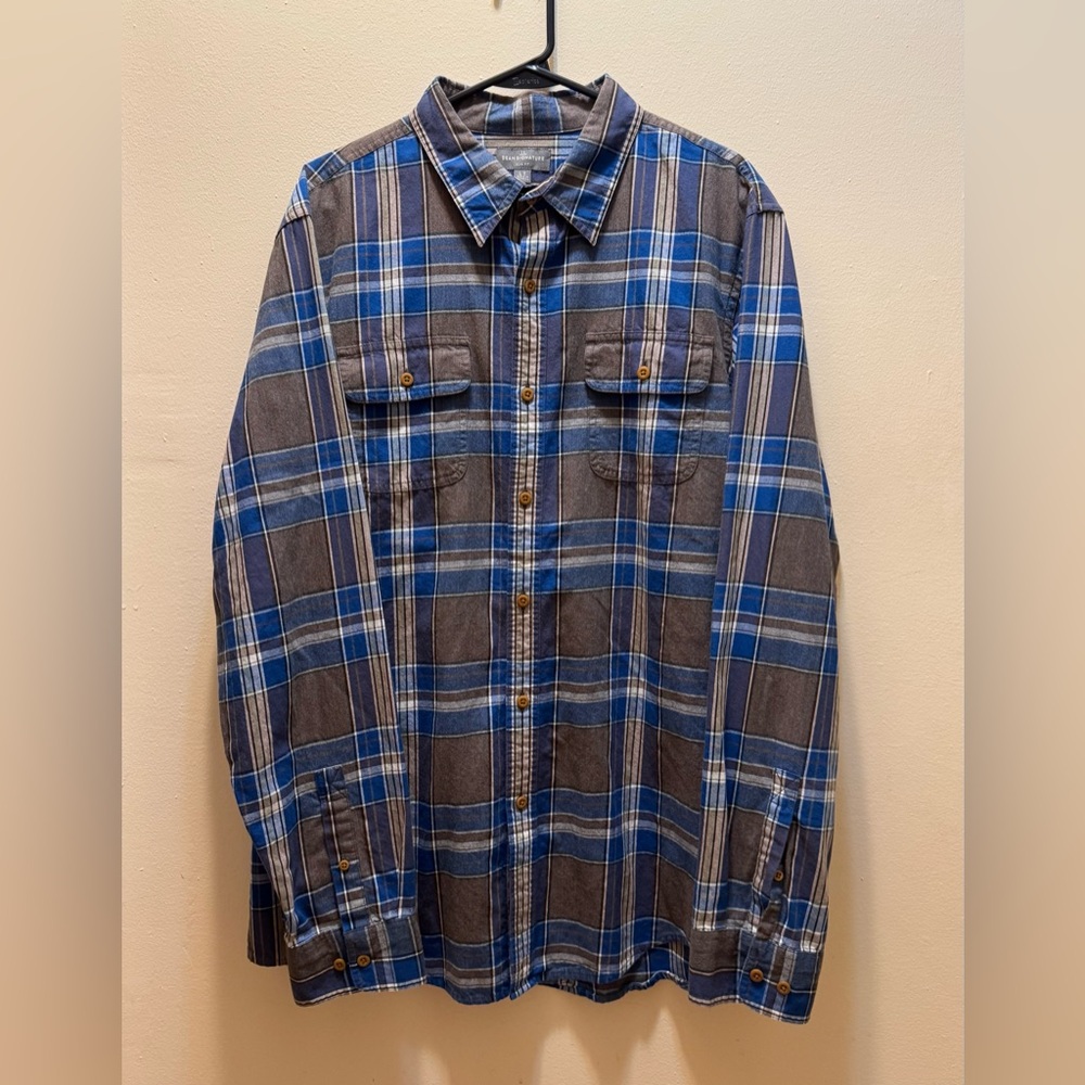 LL Bean slim fit shirt